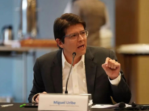 Atentado al precandidato Miguel Uribe: senador es operado en la Santa Fe (Colombia)