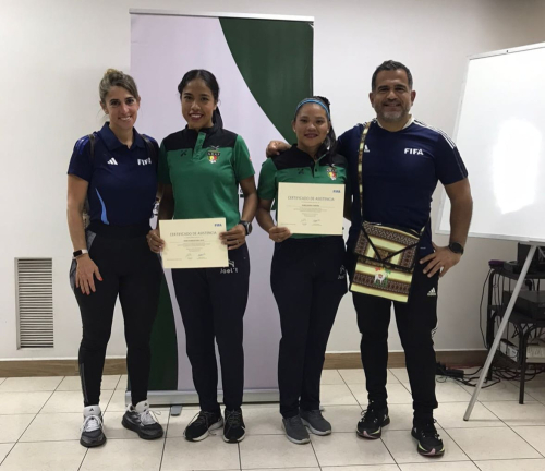 Árbitros del Beni fortalecen su formación en cursos RAP de la FIFA
