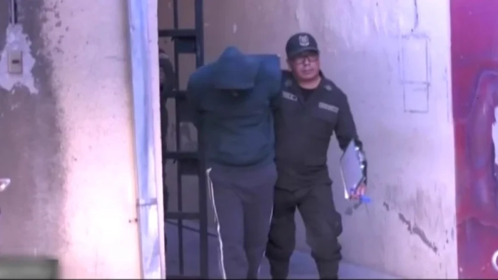 Estudiante de Medicina es acusado de obligar a su novia a interrumpir su gestación
