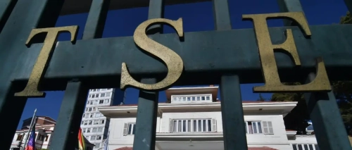 Estos son los cinco binomios confirmados en carrera electoral; el lunes vence el plazo para la inscripción ante el TSE